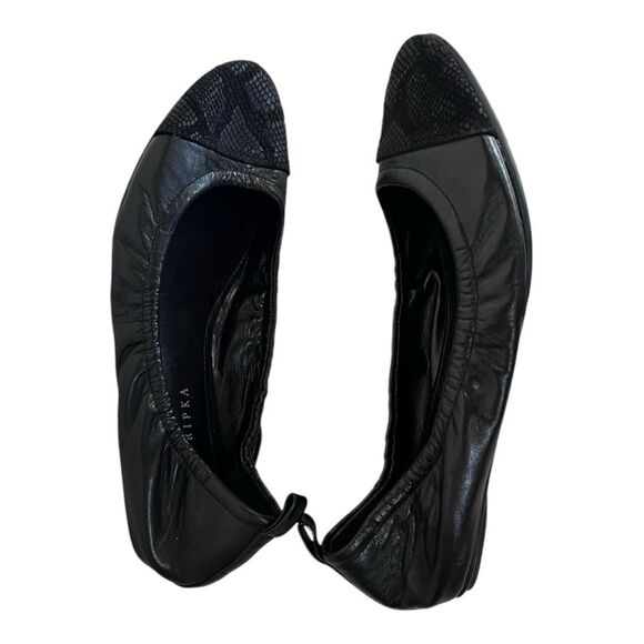 Judith Ripka | Black Leather Slip on Alberta Flats 7.5 - Picture 4 of 7
